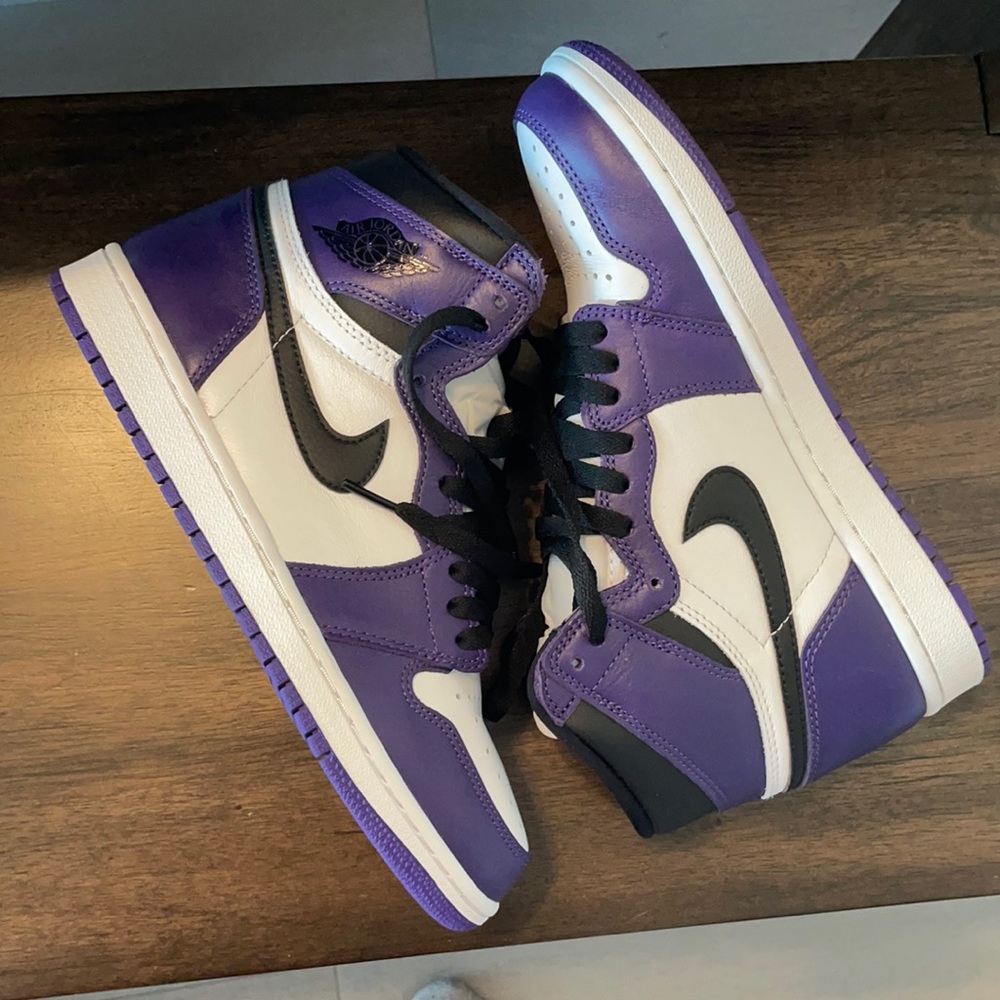 Preowned Nike Air Jordan 1 Retro High OG Court Purple 2.0